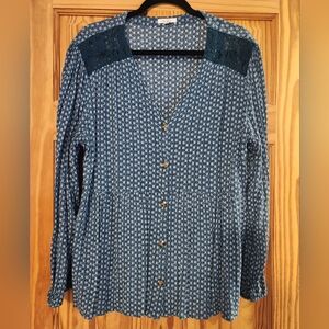 Long Sleeve V-neck Shirt By MAURICES